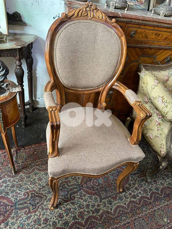 كرستين ستيل خشب زان مع طاولة مصرية مرصعة نحاس كتير مرتبين 1