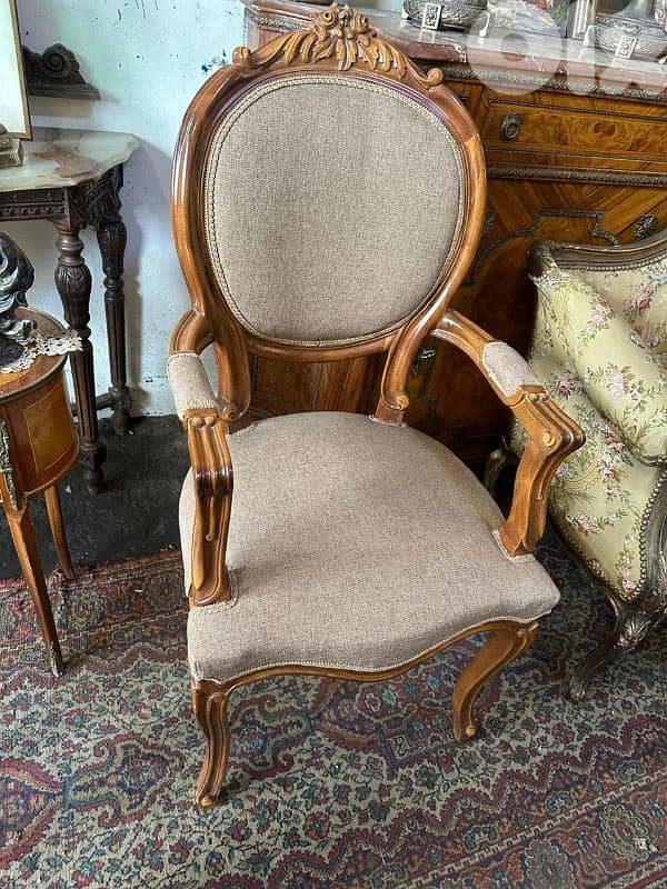 كرستين ستيل خشب زان مع طاولة مصرية مرصعة نحاس كتير مرتبين 3