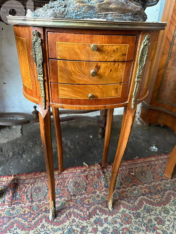 كرستين ستيل خشب زان مع طاولة مصرية مرصعة نحاس كتير مرتبين 5