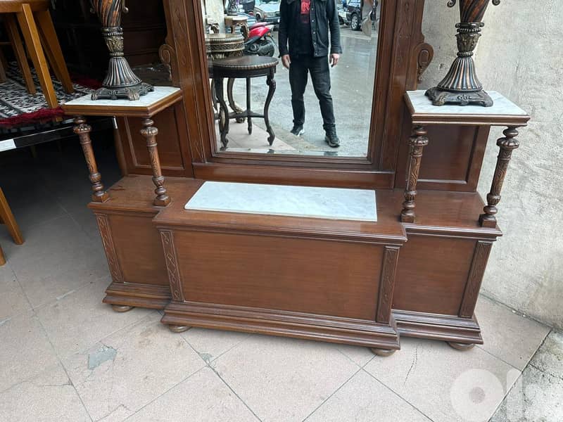 بورشبوه قديم ملكي خشب زان مع مرايا 4