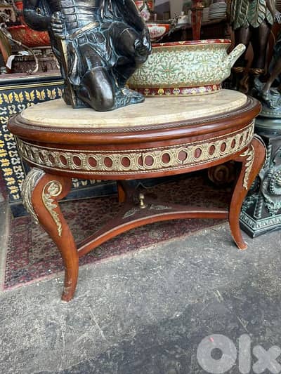 طاولة مصرية خشب زان انتيك مرصعة نحاس وج رخام كتير مرتبة