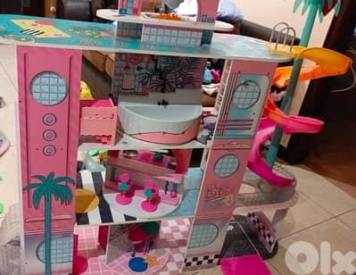 LOL doll house