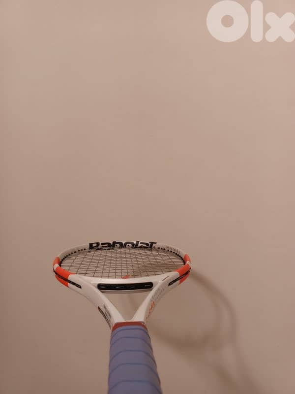 Babolat pure strike almost new condition. 4