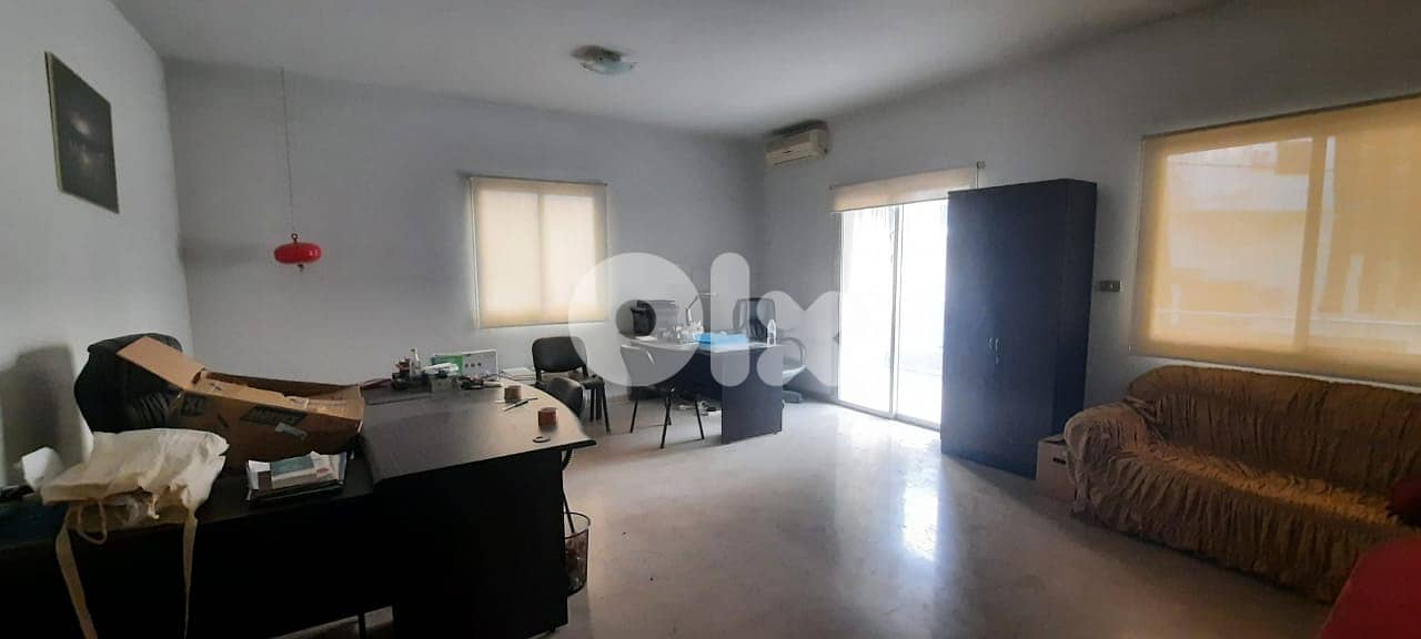SUPER CATCH! 3 BEDROOMS APARTMENT FOR SALE IN BAABDA PRIME, (BA-301) 0