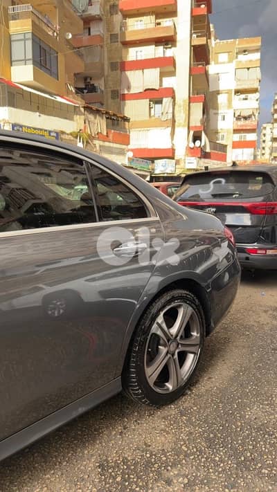 Mercedes-Benz E-Class 2017