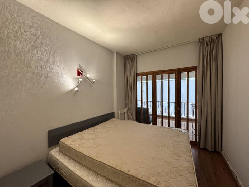 Furnished renovated chalet for sale in Satellity FIR2891 10