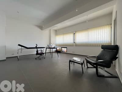 SPACIOUS OFFICE FOR RENT IN BLISS PRIME | 120SQ | HAMR-281