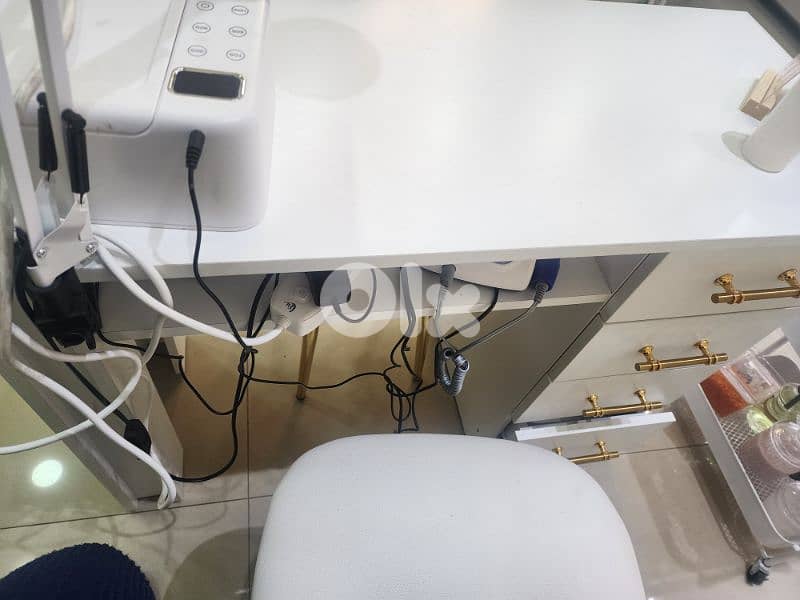 nail salon furniture used for a month 8