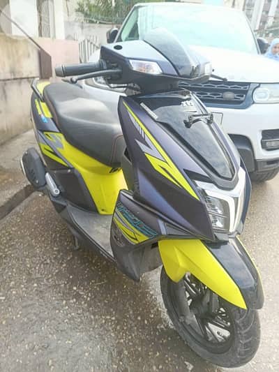 tvs Xt