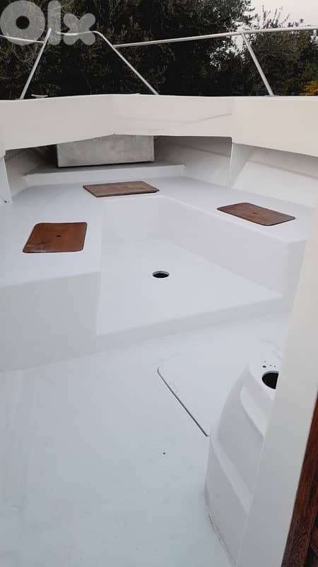 lunch center console 9