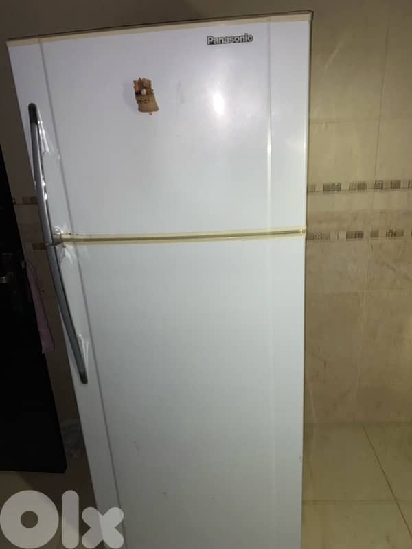 براد للبيع بحالة جيدة حجم كبير ب ٩٥$ 1