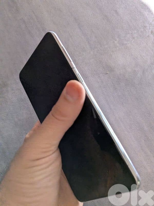 Samsung Galaxy S21+ 128gb 1