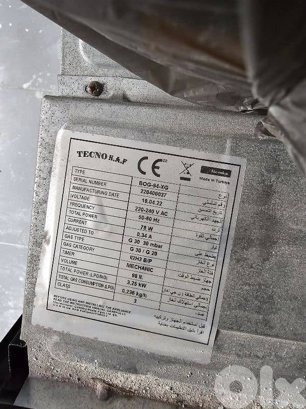 built it in stove and oven 2