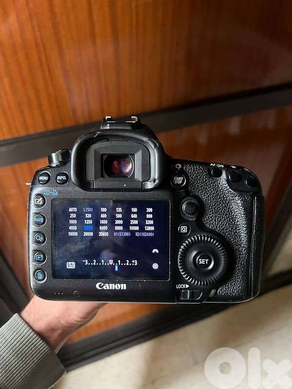 camera Canon 5d mark iii 2
