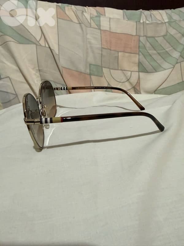 Burberry Sunglasses 3