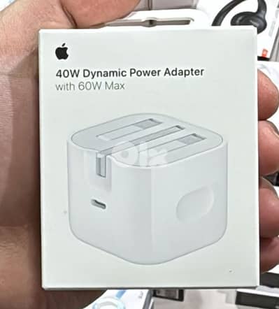 Apple 40w dynamic usb-c power adapter with 60w max 3 pin