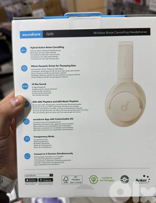 Anker soundcore Q20i white 1