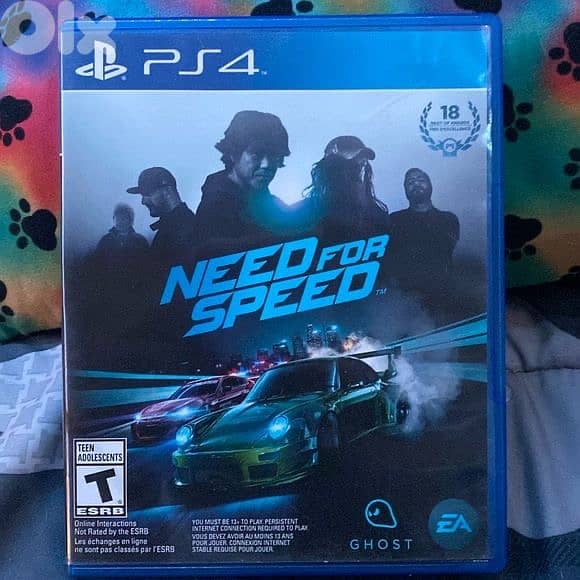 playstation 4 + 3 cds + 1 controller 4