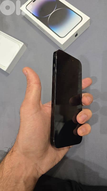 iphone 14 pro max 256GB 5