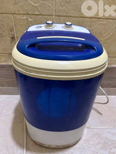 غسالة صغيرة