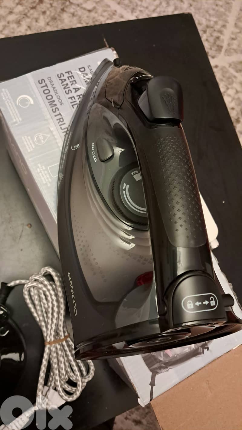 مكواية مكواة iron 1