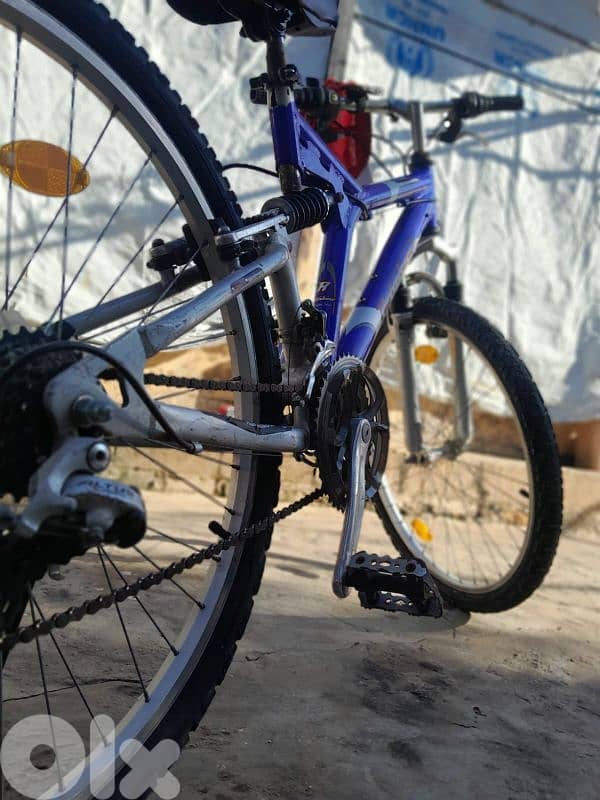 عدلون حد  ملعب المحطة 3