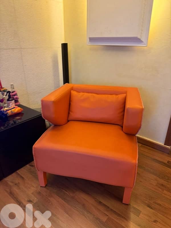 living room roche bobois 2 armchairs 6