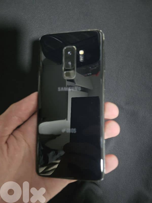 S9 plus black 1