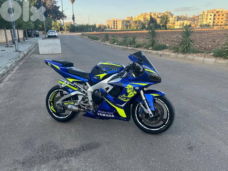 yamaha r1 1