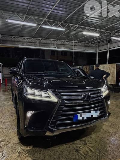 Lexus LX-Series 2019