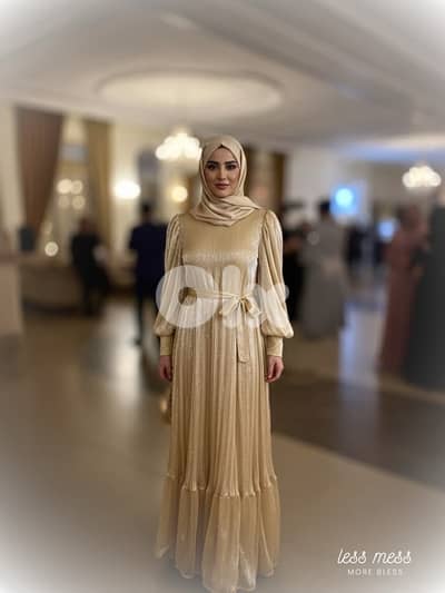 Evening dress new in tag