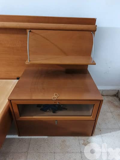 تخت مجوز مع فرشات فوما