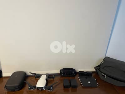 DJI Mavic Air Drone – Fly More Combo – Excellent Condition