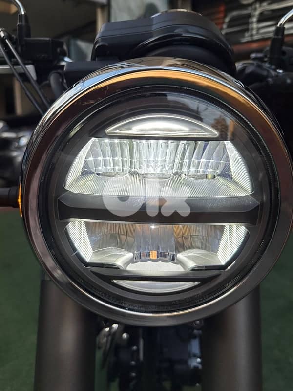 Honda CB 350 Classic okm 2025 11