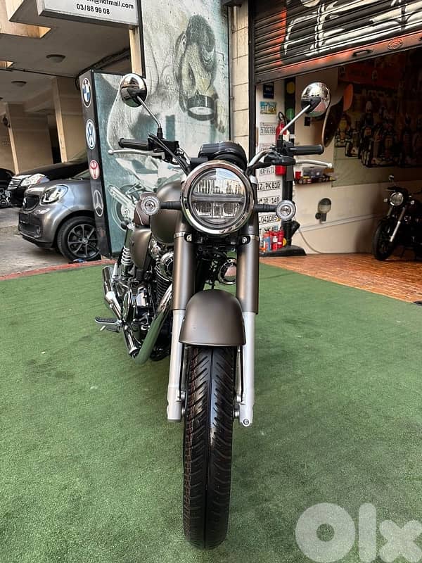 Honda CB 350 Classic okm 2025 15