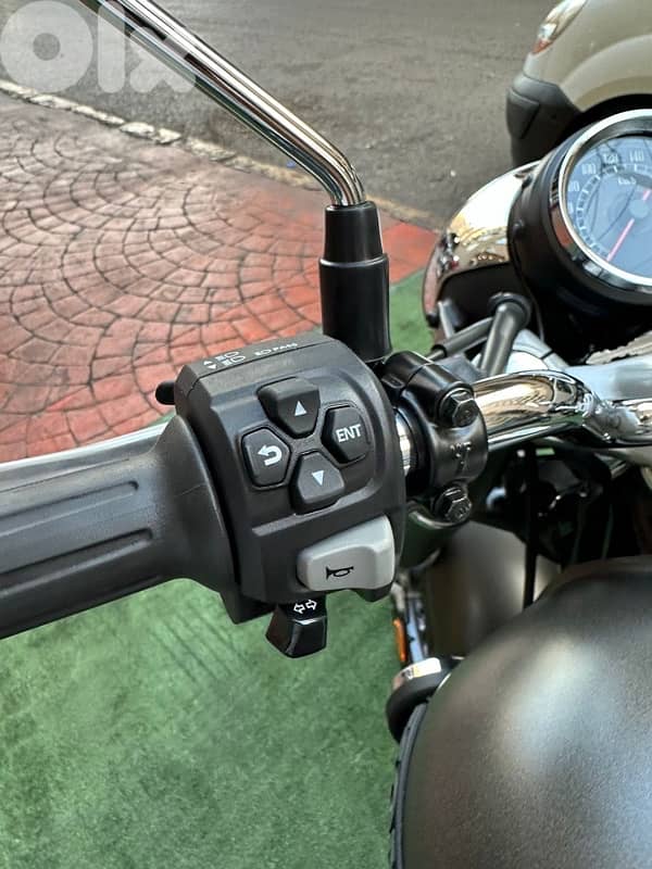 Honda CB 350 Classic okm 2025 16