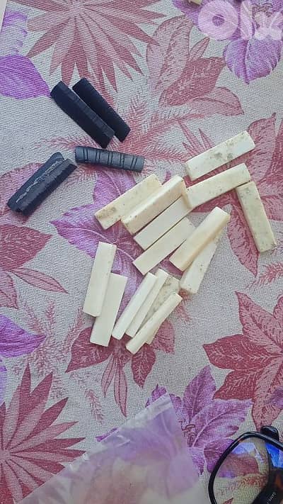 لوازم عود سندة اوتار عضم جمل طبيعي البيع جملة ومفرق