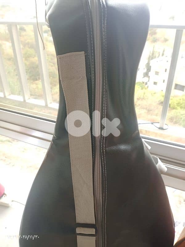 شنطة عود  جلد ممتاز 4