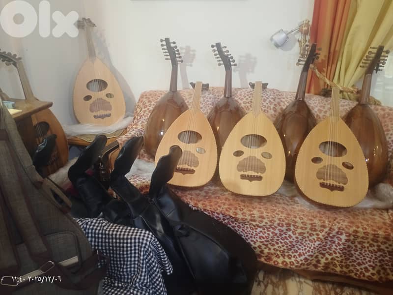 عود جديد 110$ فقط ومع شنطة جلد وريش مجموعة كبيرة من هذه الاعواد 19