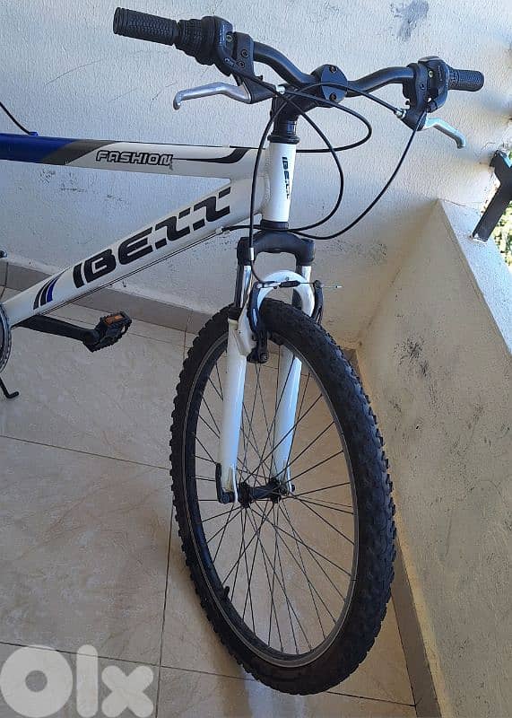 Bike IBEZZ full المنيوم size 26 b 110$ 3
