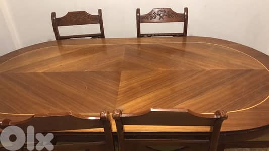 طاولة سفرة ٨ كراسي