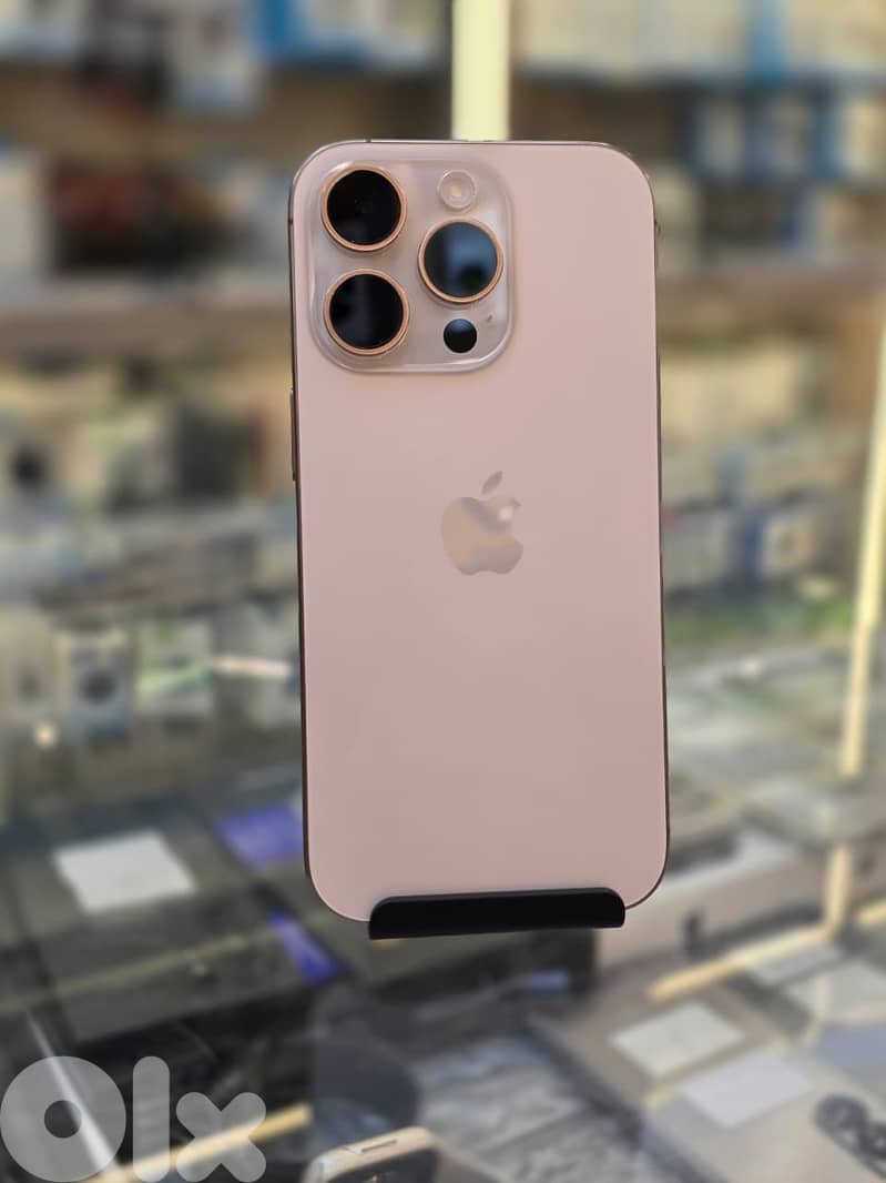 Used 16 pro 256 gb  desert 377 cycle Cam changed in apple genuine part 1