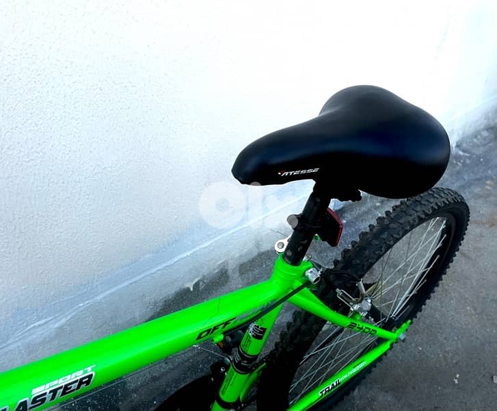 bicycle shogun with stand giat for 2 bike like new 150$ 4