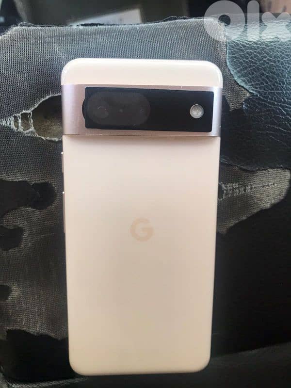 pixel 8 super clean 2