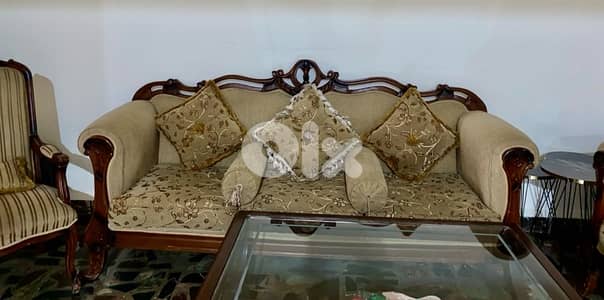 صالون كتير مرتّب