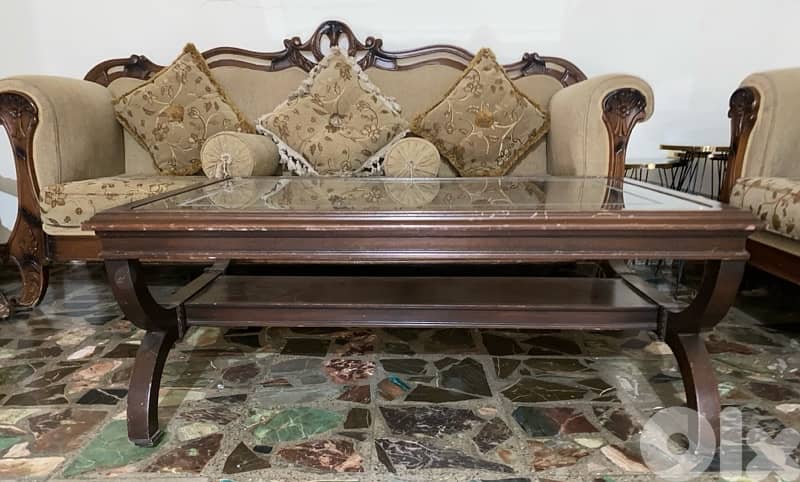 صالون كتير مرتّب 3