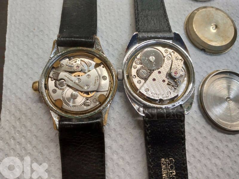 2 rare Vintage Swiss watches manual movement for 40$ 3