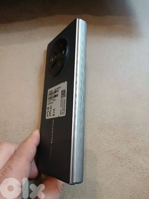 Tecno Phantom V Fold 4