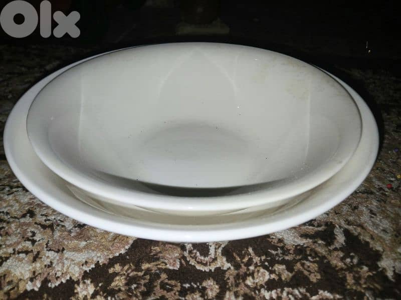 صحون. وفناجين قهوة 2