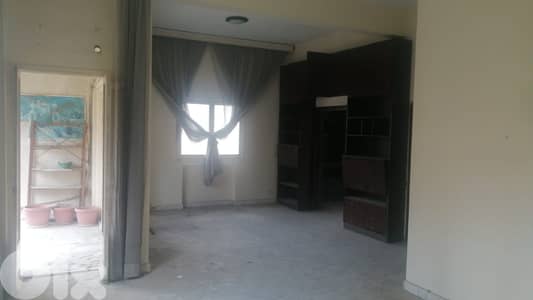 HOT DEAL ! APARTMENT IN ACHRAFIEH (170SQ) 3 BEDROOMS , (AC-887)